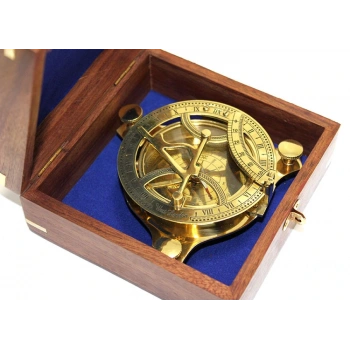 Nevamel Ahşap Kutulu El Yapımı Pirinç Güneş Saati Ve Pusula