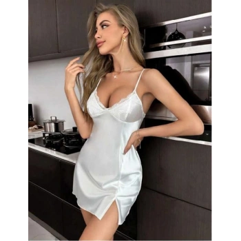 Nevamel® Beyaz Dantel İşlemeli Yırtmaçlı İnce Askılı Saten Kısa Fantezi Gecelik