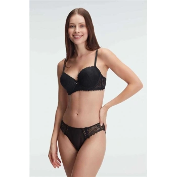 Nevamel® Destekli Dolgulu Balenli Kaplı Dantel Detaylı Sütyen Slip İç Çamaşırı Takım