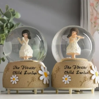 Nevamel Kemancı Kız Kar Küresi Orta Boy