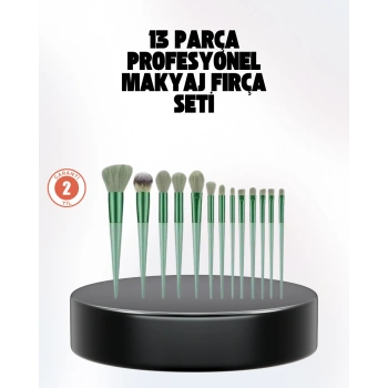 Nevamel Kusursuz Makyaj İçin Yumuşak ve Dayanıklı Makyaj Fırça Seti