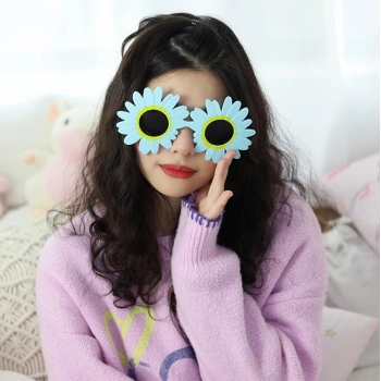 Nevamel Mavi Renk Papatya Şekilli Parti Gözlüğü