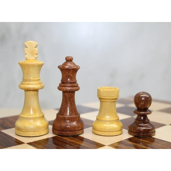 Nevamel Özel Vernikli Mıknatıs Taşlı Ahşap Katlanabilir Kutulu Satranç Oyunu 12.5 Cm