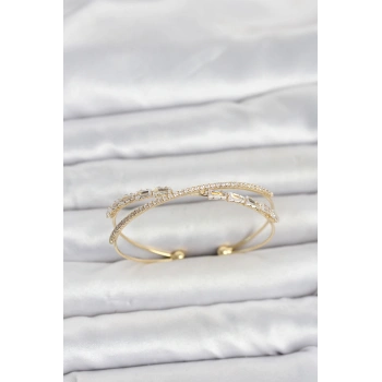 Nevamel® Pirinç Gold Renk Baget Zirkon Taşlı Kadın Bileklik 5886