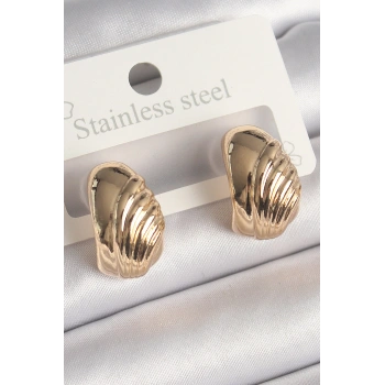 Nevamel® Pirinç Gold Renk İşleme Detaylı Yarım Halka Model Kadın Küpe 5886