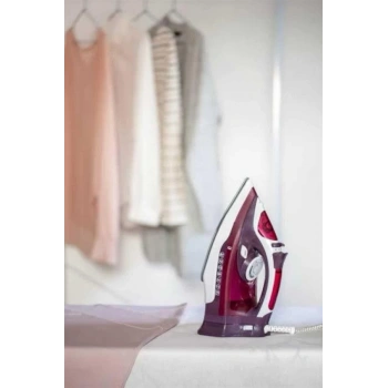 Nevamel Seramik Tabanlı Kırmızı 2200 Watt Şok Buharlı Ütü