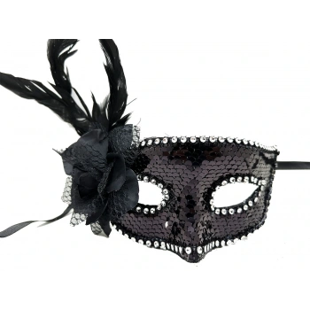 Nevamel Siyah Yandan Tüylü Güllü Taşlı Pullu Maske
