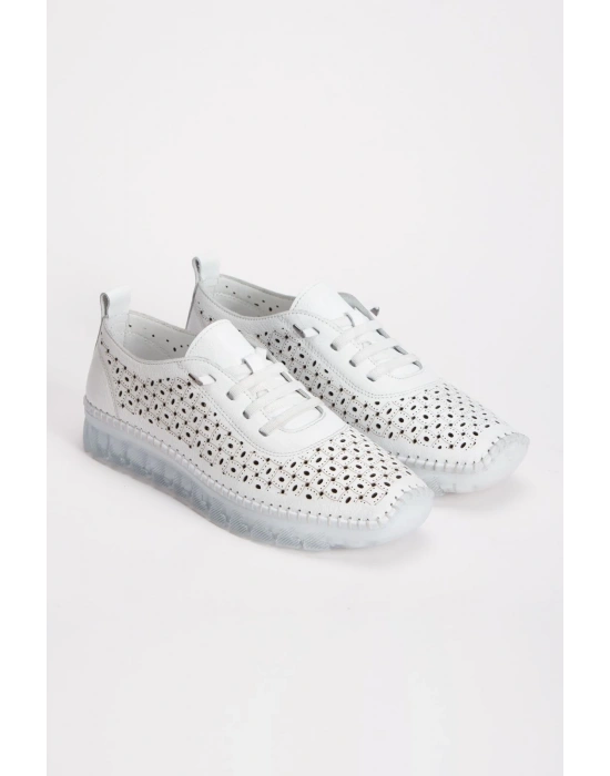 1702 AYMODA SOFT HAKİKİ DERİ LAZER DELİKLİ ORTOPEDİK GÜNLÜK CASUEL BAYAN AYAKKABISI