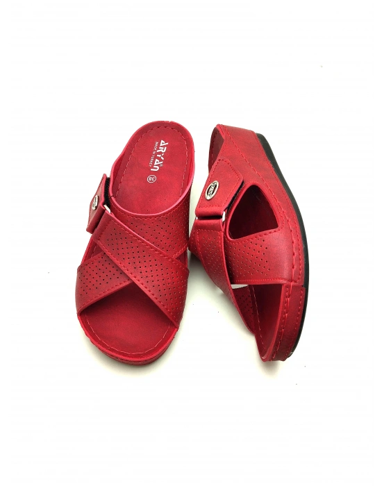 376 ARYA CIRTLI ANATOMİK RAHAT TERLİK