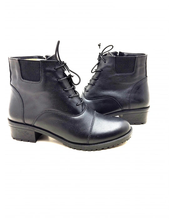 4052 AYMODA BAYAN KLASİK HAKİKİ DERİ TOPUKLU FERMARLI BOT