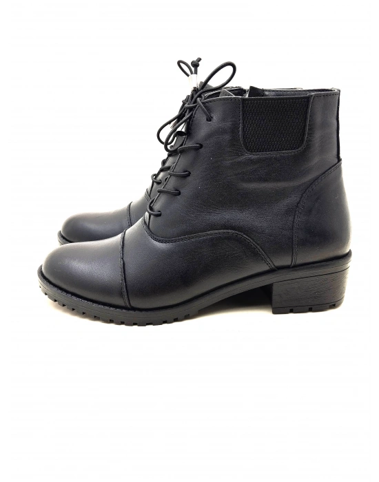 4052 AYMODA BAYAN KLASİK HAKİKİ DERİ TOPUKLU FERMARLI BOT