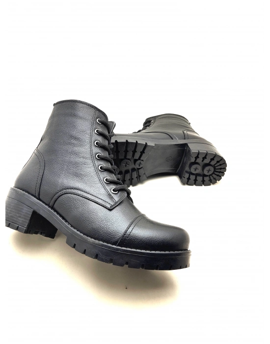 5002 MODA HAKİKİ DERİ KISA FERMARLI BAĞCIKLI KADIN POSTAL BOT