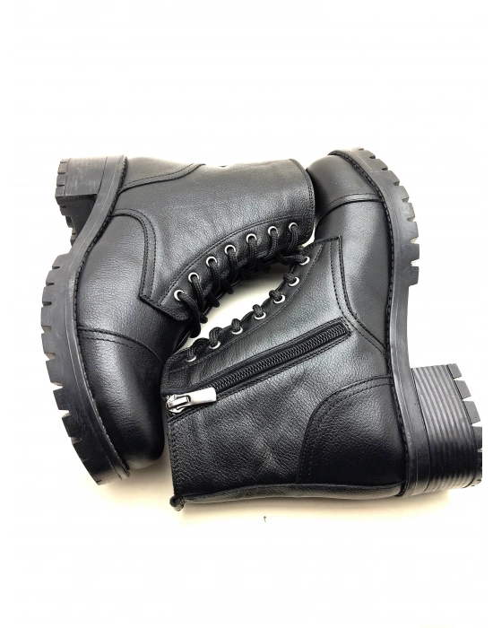 5002 MODA HAKİKİ DERİ KISA FERMARLI BAĞCIKLI KADIN POSTAL BOT