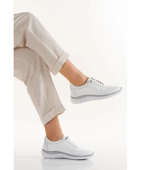 1115 VEFAZEN DERİ BAYAN GÜNLÜK SPOR AYAKKABI