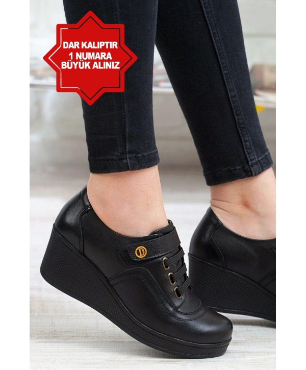 1570 AYMODA HAKİKİ DERİ DOLGU TABANLI CIRTLI KADIN AYAKKABISI