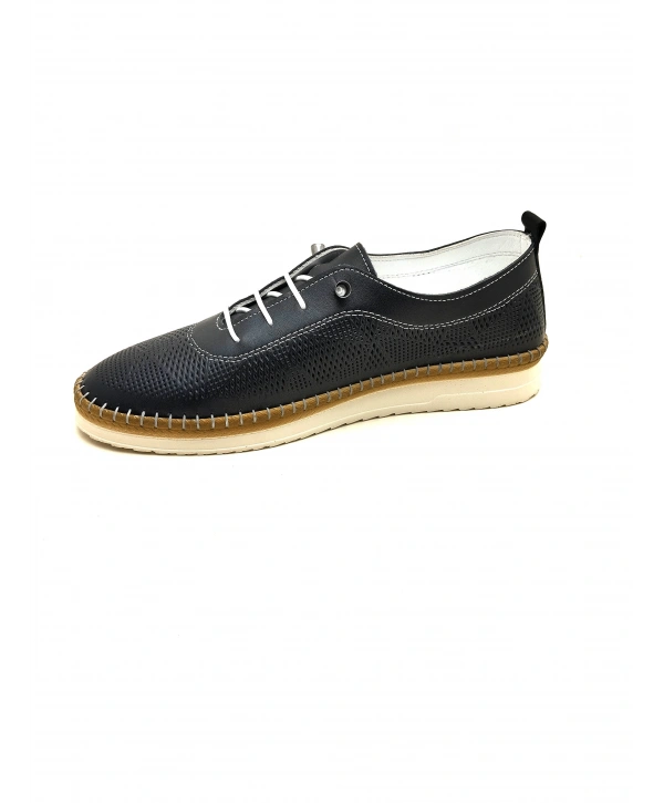 310 AYMODA DERİ BAYAN ANATOMİK GÜNLÜK SPOR AYAKKABI