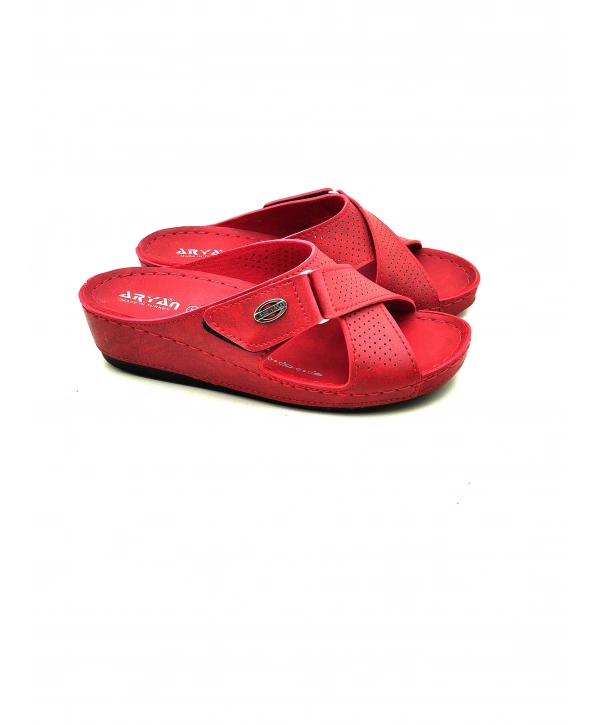 376 ARYA CIRTLI ANATOMİK RAHAT TERLİK