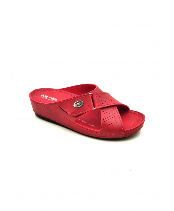 376 ARYA CIRTLI ANATOMİK RAHAT TERLİK