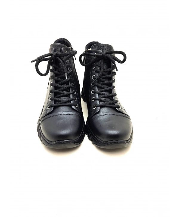 4053 AYMODA HAKİKİ DERİ KAUCUK TABANLI BAYAN SPOR BOT