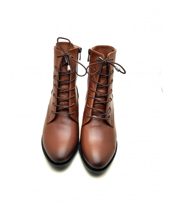 9050 AYMODA DERİ SİVRİ KALIP KLASİK RAHAT BOT