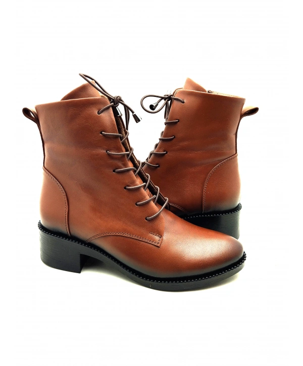 9050 AYMODA DERİ SİVRİ KALIP KLASİK RAHAT BOT