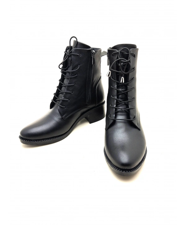 9050 AYMODA DERİ SİVRİ KALIP KLASİK RAHAT BOT