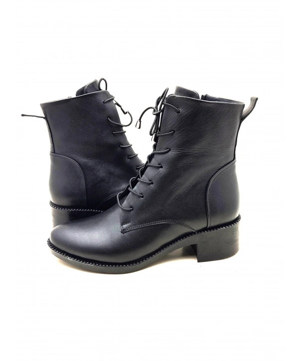 9050 AYMODA DERİ SİVRİ KALIP KLASİK RAHAT BOT