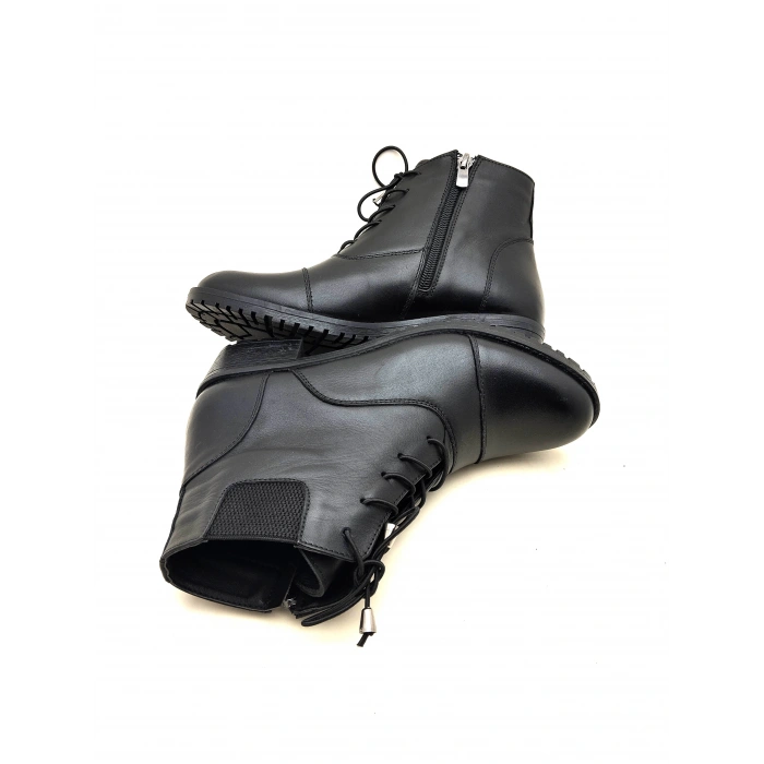 4052 AYMODA BAYAN KLASİK HAKİKİ DERİ TOPUKLU FERMARLI BOT