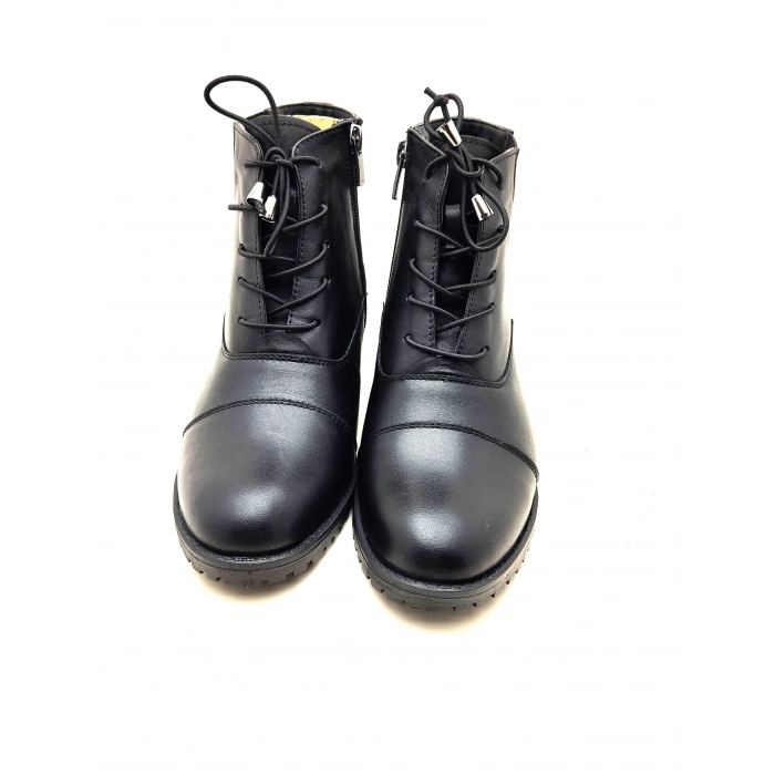 4052 AYMODA BAYAN KLASİK HAKİKİ DERİ TOPUKLU FERMARLI BOT