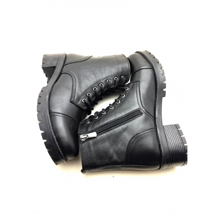 5002 MODA HAKİKİ DERİ KISA FERMARLI BAĞCIKLI KADIN POSTAL BOT