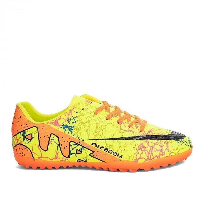 570 LALİGA GENÇ FUTBOL HALISAHA AYAKKABISI