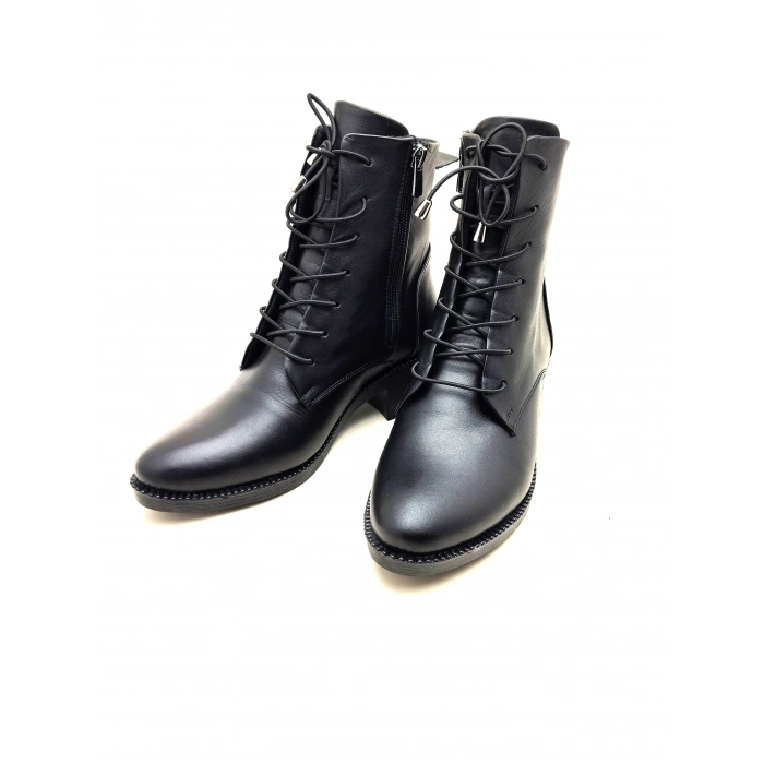 9050 AYMODA DERİ SİVRİ KALIP KLASİK RAHAT BOT