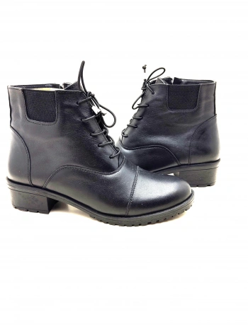 4052 AYMODA BAYAN KLASİK HAKİKİ DERİ TOPUKLU FERMARLI BOT