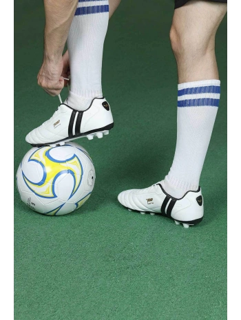 13256 GENÇ FUTBOK KRAMPON