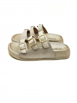 20061 PİENN ÜÇ TOKALI ANATOMİK RAHAT HAFİF KADIN TERLİĞİ