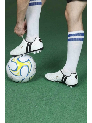 13256 GENÇ FUTBOK KRAMPON