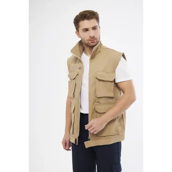Çok Cepli Bej Yelek