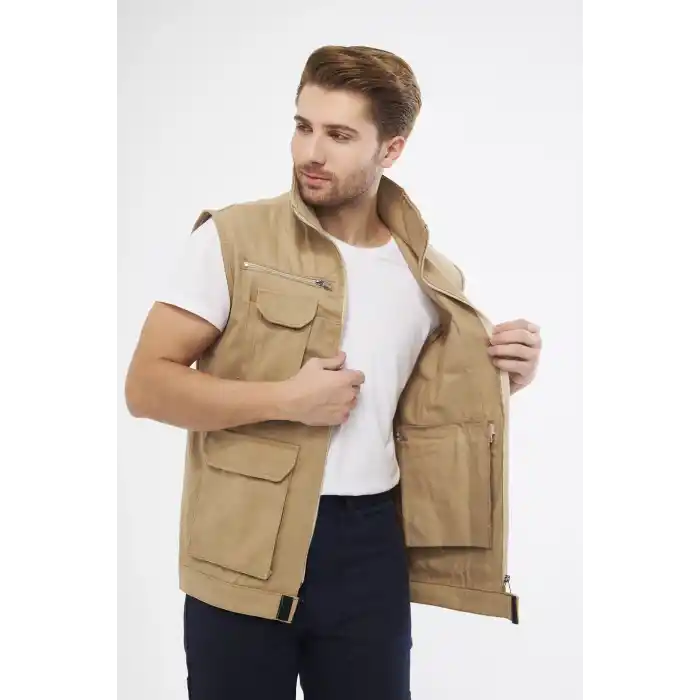 Çok Cepli Bej Yelek
