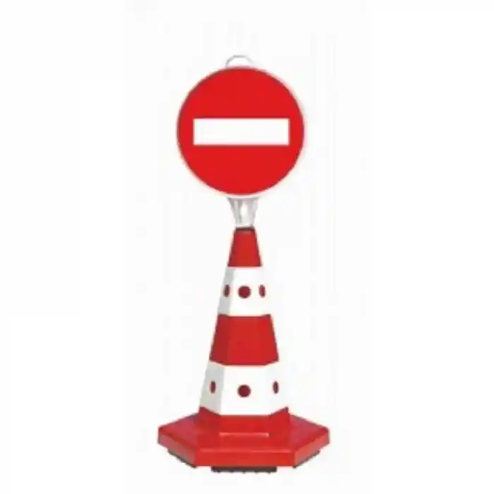 Trafik Konisi Taşıt Giremez Yol Levhalı