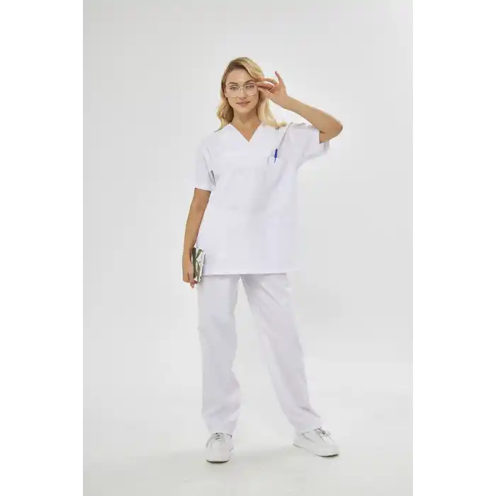 V Yaka Hemşire Takımı