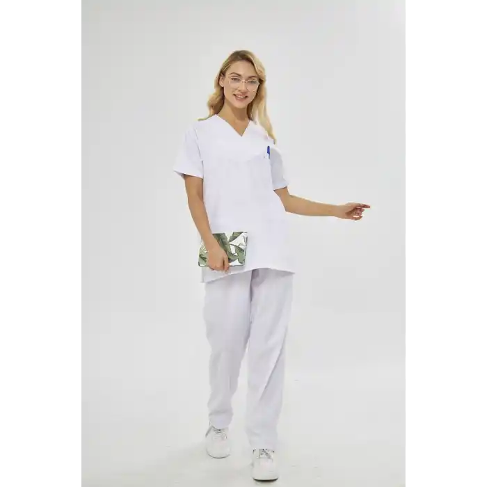 V Yaka Hemşire Takımı