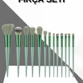  13 PARÇA MAKYAJ SETİ