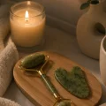 BUĞZ 2 Parça Jade Stone Cilt Bakım Seti Şişkinlik Karşıtı Yüz Masajı