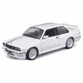  21100 Burago 1:24 BMW M3 1988 Model Araba