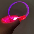 BUĞZ 3 Modlu Pilli Led Işıklı Esnek Parti Bilekliği Pembe