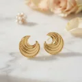 BUĞZ 316L Çelik Gold Renk Ay Model Kadın Küpe - BUĞZ