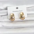 BUĞZ 316L Çelik Gold Renk Desenli Yarım Halka Model Kadın Küpe