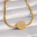 BUĞZ 316L Çelik Gold Renk İtalyan Zincir Model İşlemeli Madalyon Figür Kadın Bileklik