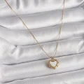 BUĞZ 316L Çelik Gold Renk Zincir Sedefli Kalp Model Kadın Kolye - Lisinya