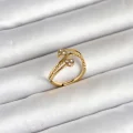 BUĞZ 316L Çelik Gold Renk Zirkon Taşlı Kalp Model Kadın Yüzük